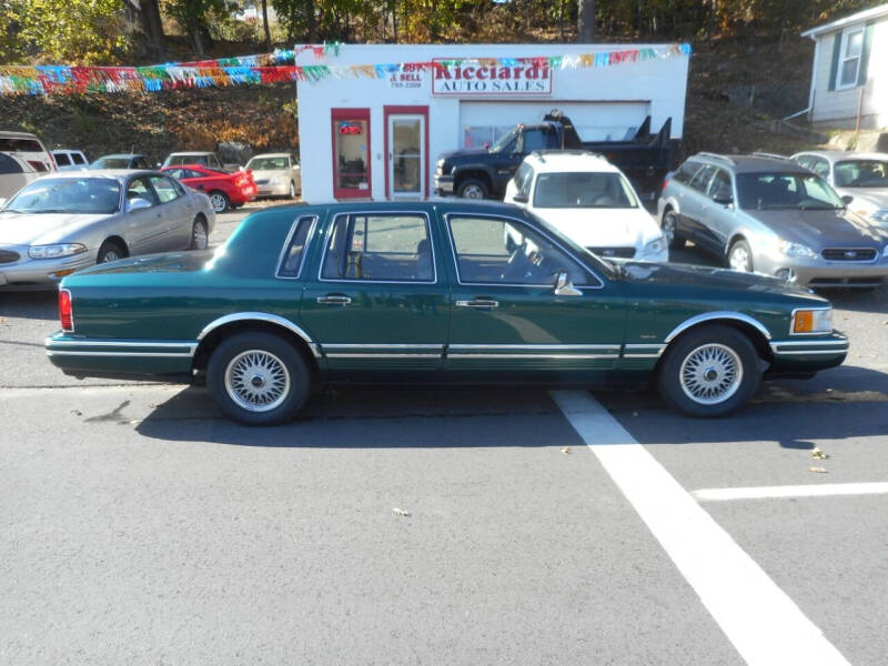 Lincoln town car 1993