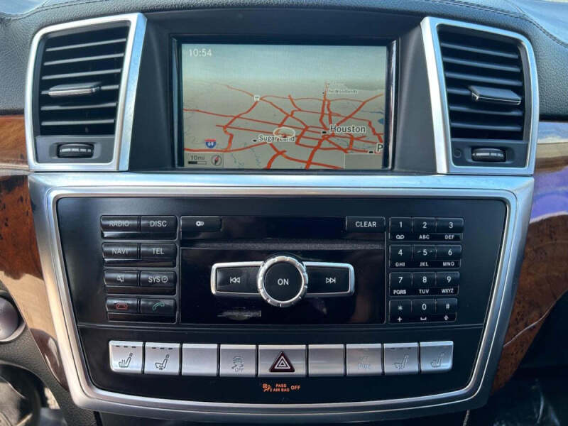 2014 Mercedes-Benz GL-Class GL 550 4MATIC