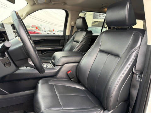 2023 Ford Expedition XLT