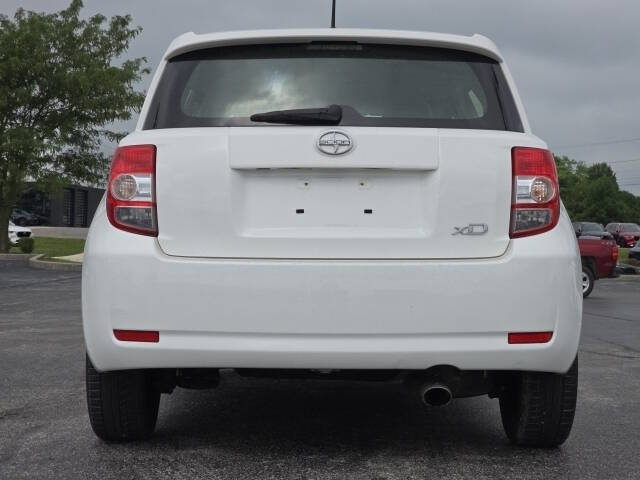 2014 Scion xD