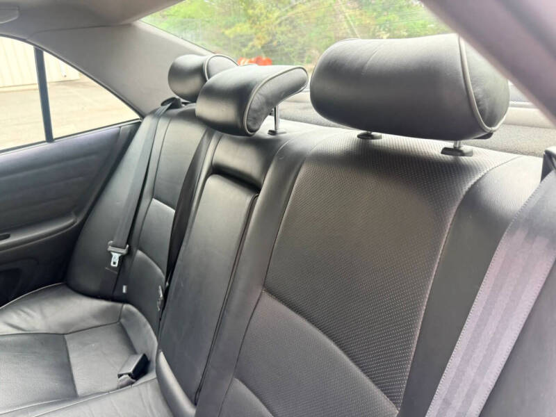 2002 Lexus IS 300