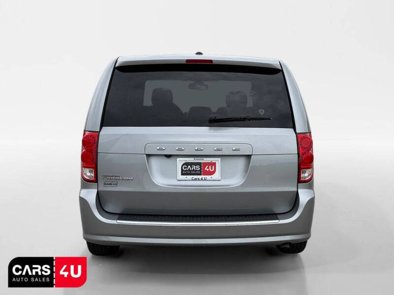 2020 Dodge Grand Caravan SE