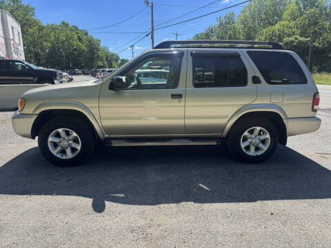 2003 Nissan Pathfinder SE