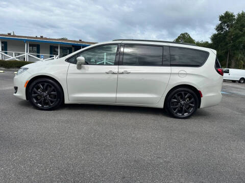 2020 Chrysler Pacifica