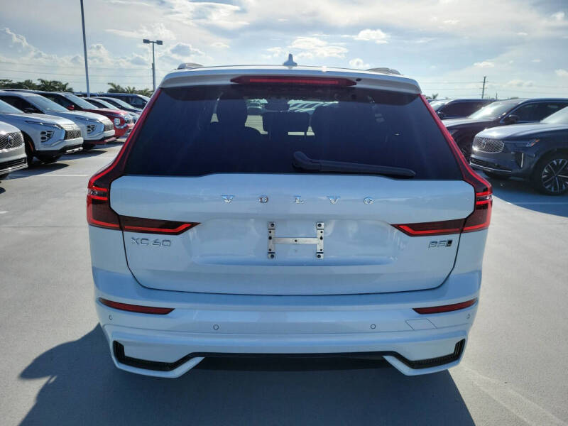 2026 Volvo XC60 B5 Core