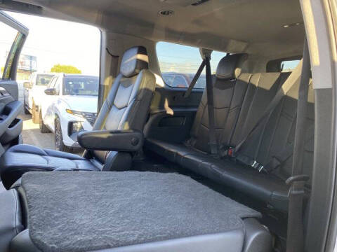 2018 Cadillac Escalade ESV Premium Luxury