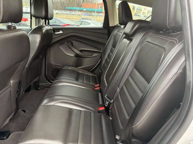 2017 Ford Escape SE