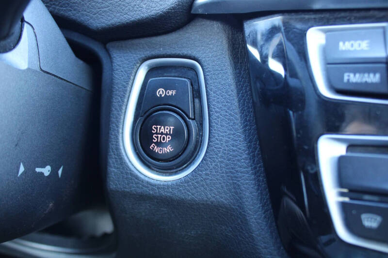 2017 BMW 3 Series 330i