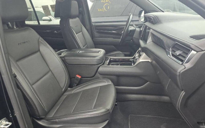 2023 GMC Yukon Denali