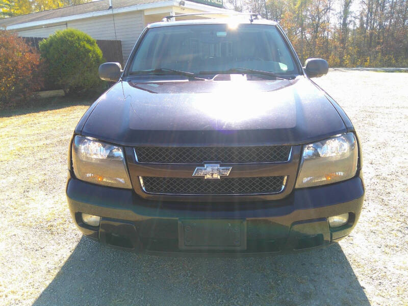 2008 Chevrolet TrailBlazer null photo 3