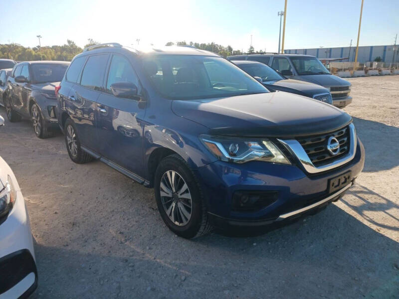 2017 Nissan Pathfinder Platinum