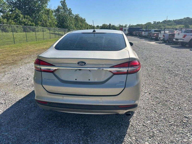 2017 Ford Fusion SE