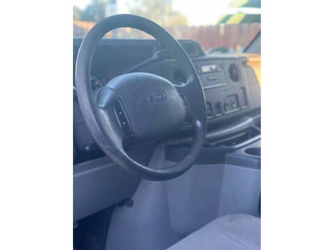 2012 Ford E-Series E-150