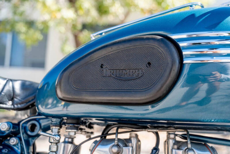 1952 Triumph Thunderbird
