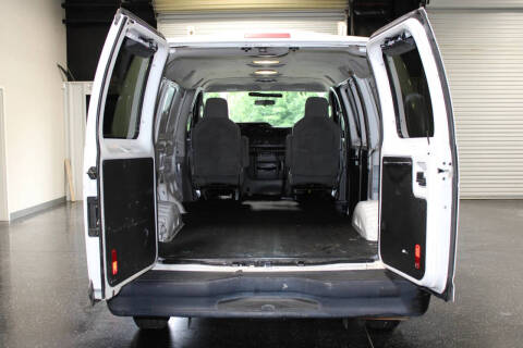 2009 Ford E-Series E-150