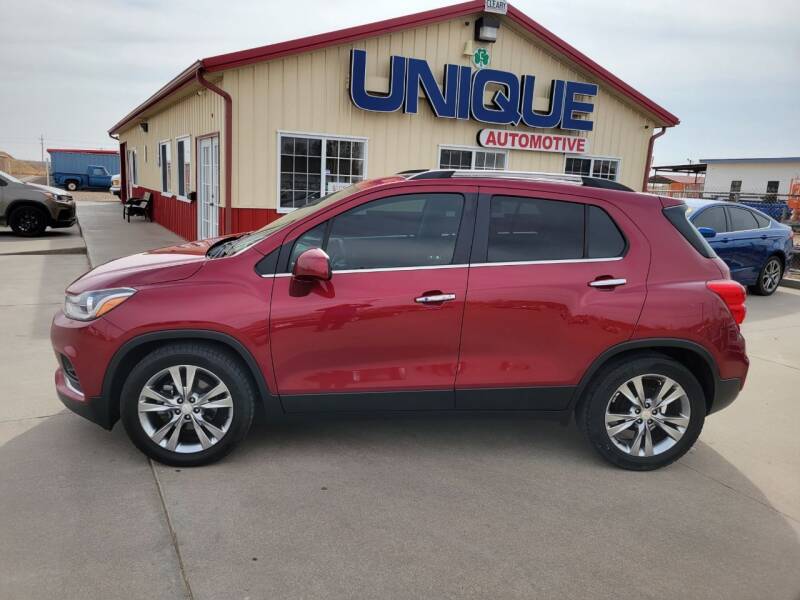 2019 Chevrolet Trax for sale at UNIQUE AUTOMOTIVE "BE UNIQUE" in Garden City KS