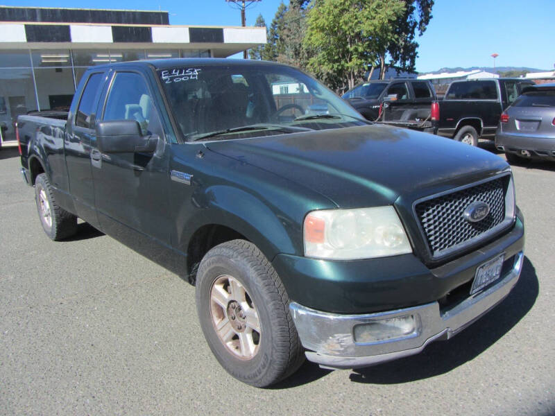 2004 Ford F-150 XL's photo