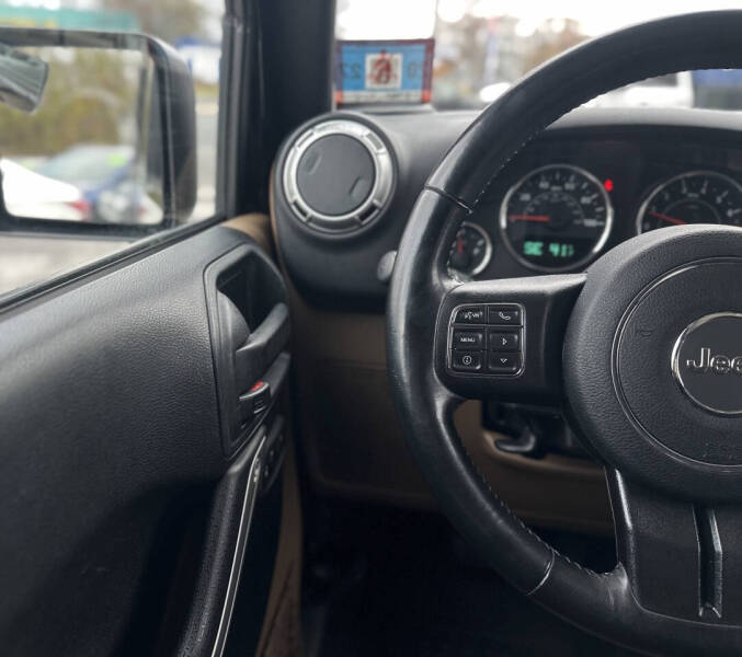 2016 Jeep Wrangler Unlimited Sahara