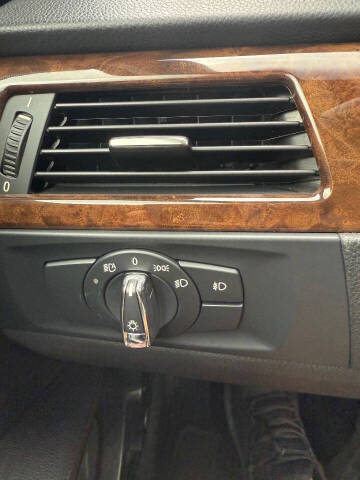 2009 BMW 3 Series 328i