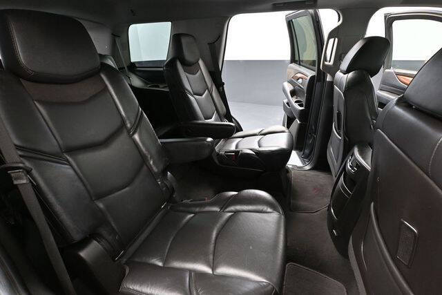 2018 Cadillac Escalade Luxury