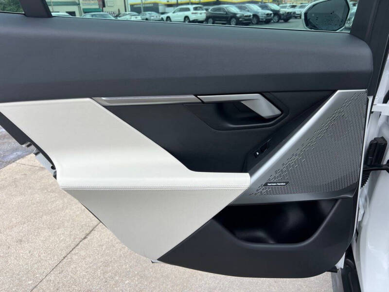 2024 BMW i5 eDrive40