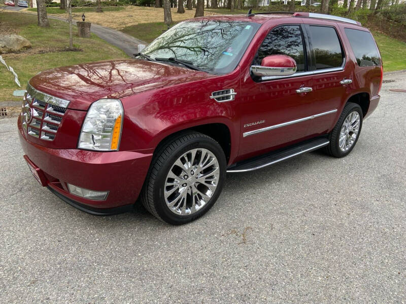 2011 Cadillac Escalade for sale at Clair Classics in Westford MA