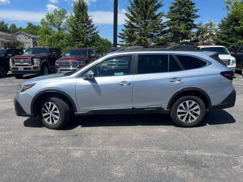 2022 Subaru Outback Premium