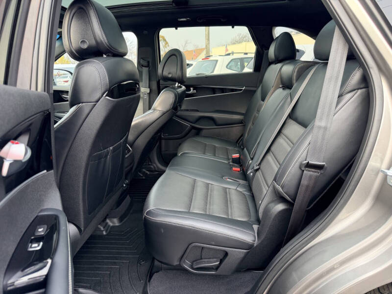 2016 Kia Sorento SX Limited V6