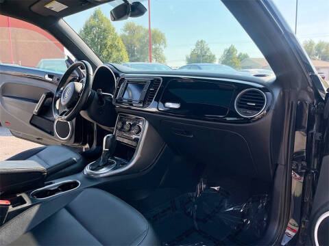 2019 Volkswagen Beetle 2.0T SE