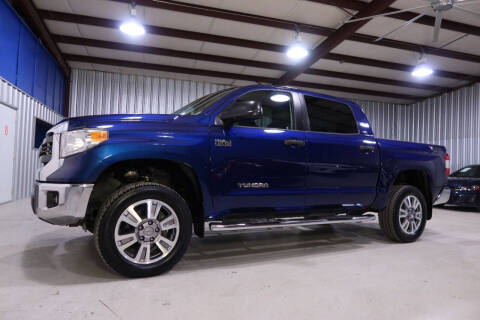 2015 Toyota Tundra for sale at SOUTHWEST AUTO CENTER INC in Houston TX