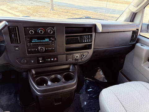 2016 Chevrolet Express LT 3500