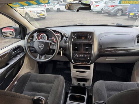 2016 Dodge Grand Caravan American Value Package