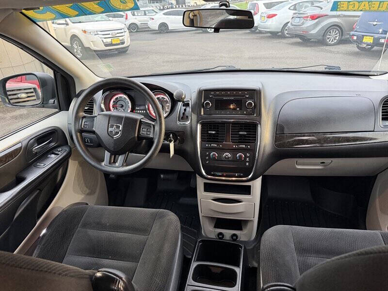 2016 Dodge Grand Caravan American Value Package