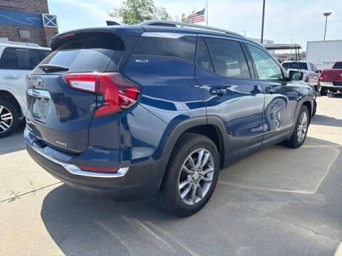 2022 GMC Terrain SLT