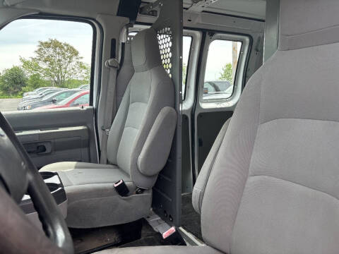 2011 Ford E-Series