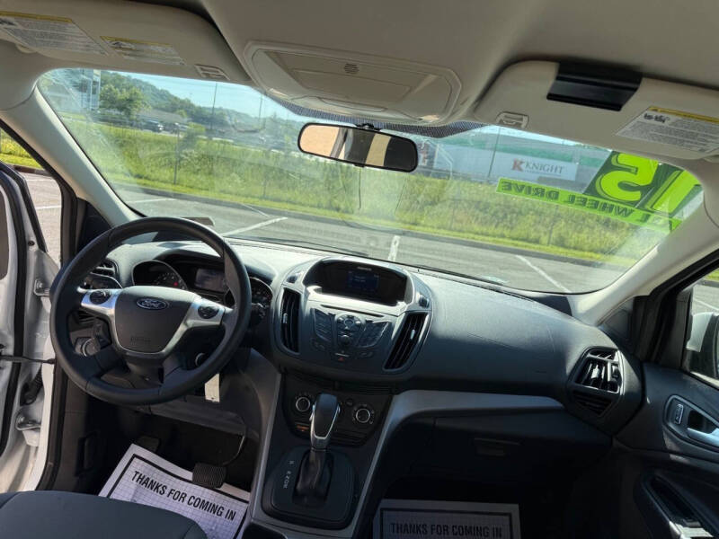 2015 Ford Escape SE