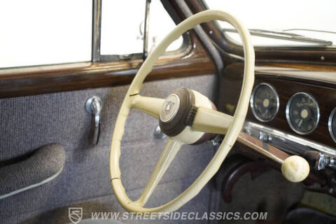 1950 Plymouth Deluxe