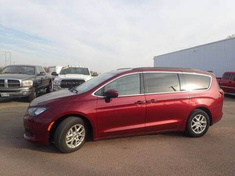 2021 Chrysler Voyager for sale at Salmon Automotive Inc. in Tracy MN