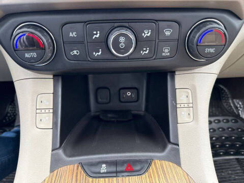 2017 GMC Acadia Denali
