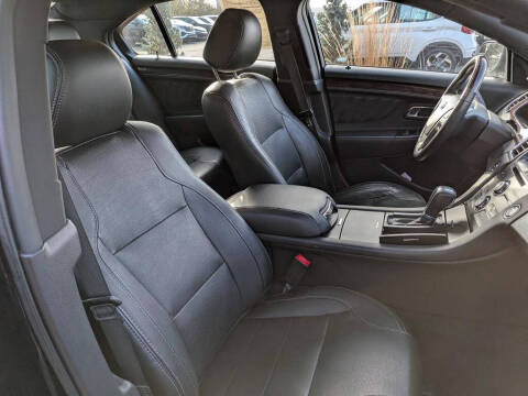 2015 Ford Taurus Limited