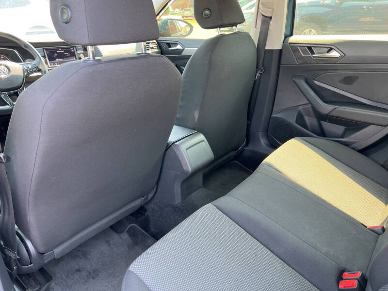 2019 Volkswagen Jetta R-Line