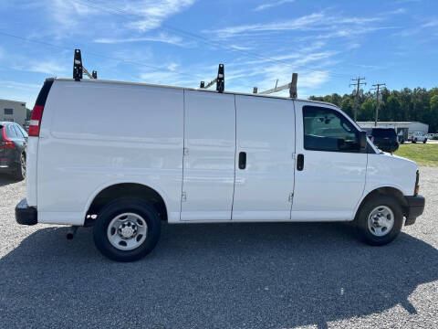 2017 Chevrolet Express 2500
