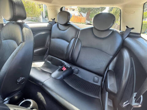 2012 MINI Cooper Hardtop