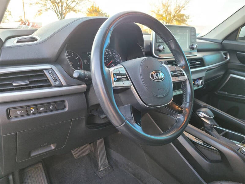 2020 Kia Telluride LX