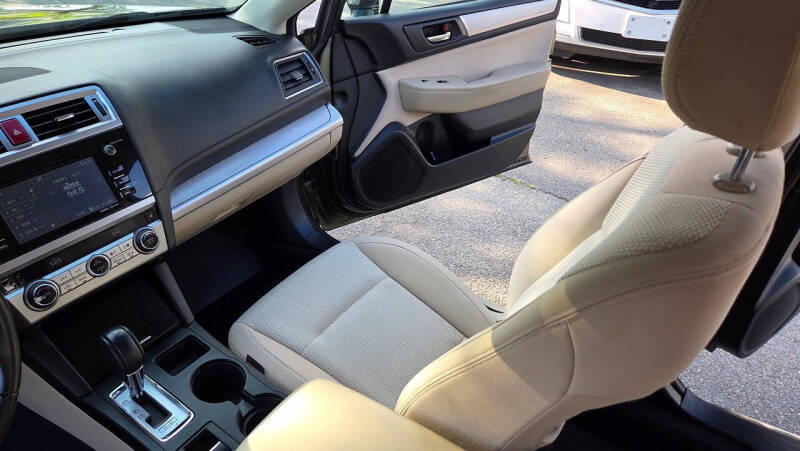 2016 Subaru Outback 2.5i Premium