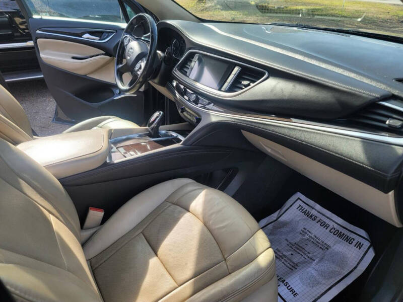 2018 Buick Enclave Essence