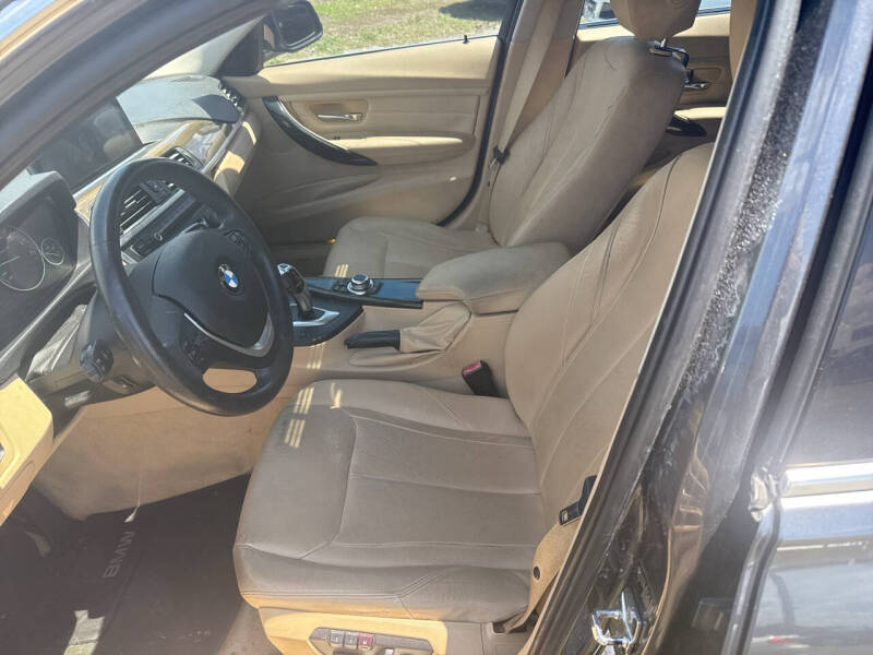 2012 BMW 3 Series 328i
