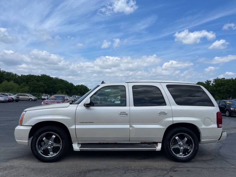 2006 Cadillac Escalade for sale at CARS PLUS CREDIT in Independence MO