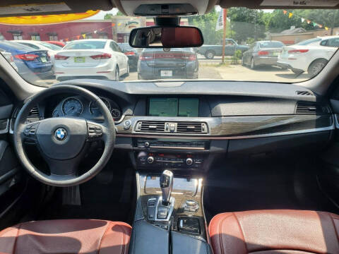 2013 BMW 5 Series 528i