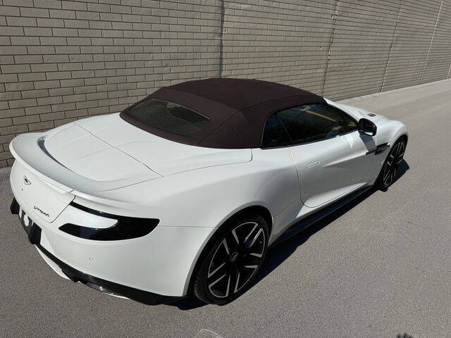 2015 Aston Martin Vanquish Volante